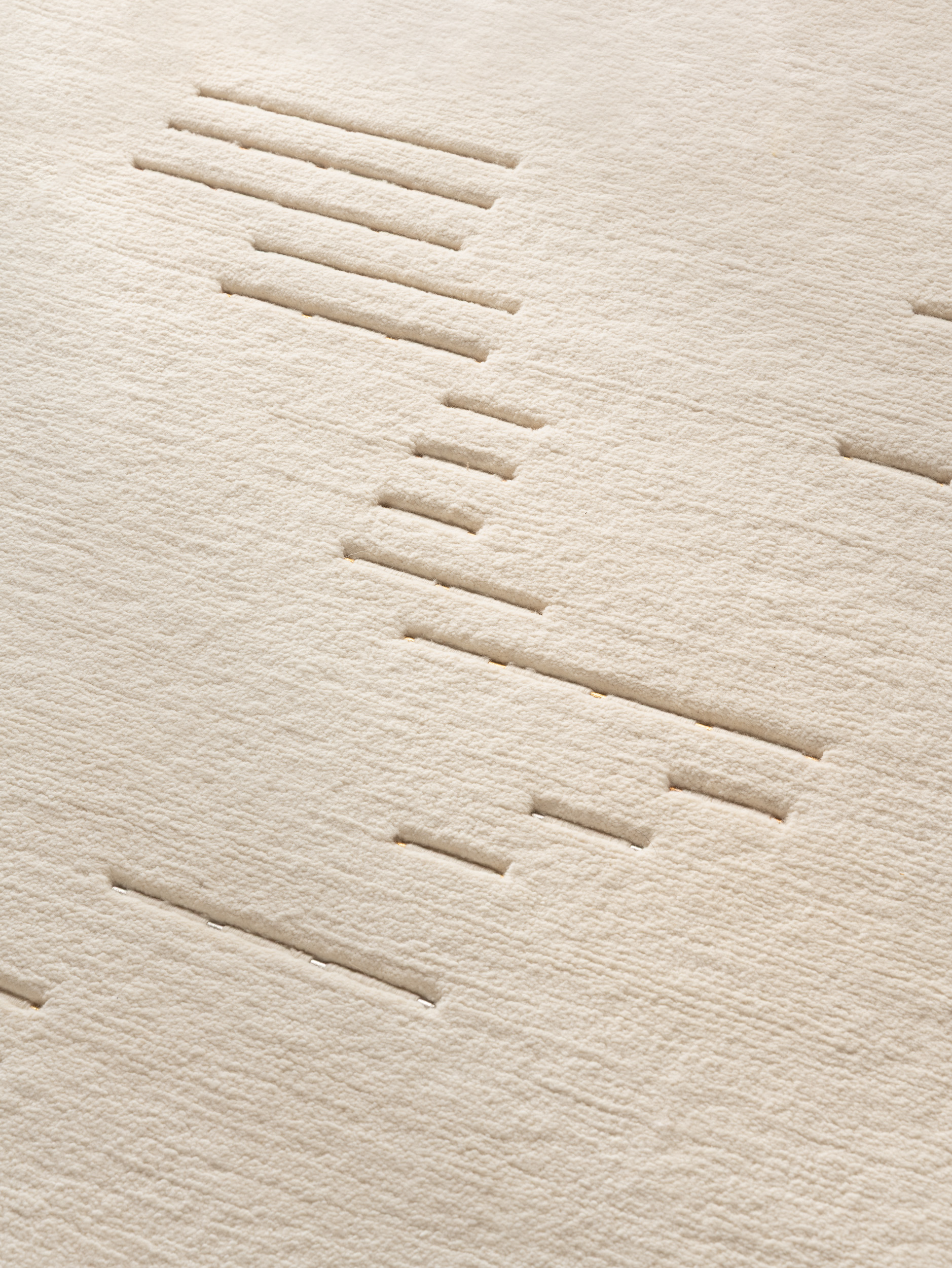 Constellation​ – Natural White