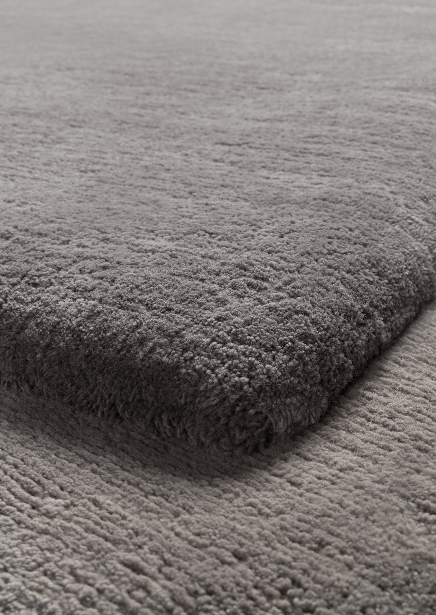 Moss – Light Grey